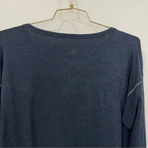 Lululemon Yogini 5 Year Long Sleeve Tee Pima Cotton Size 12/14 Navy Blue - Picture 4 of 7